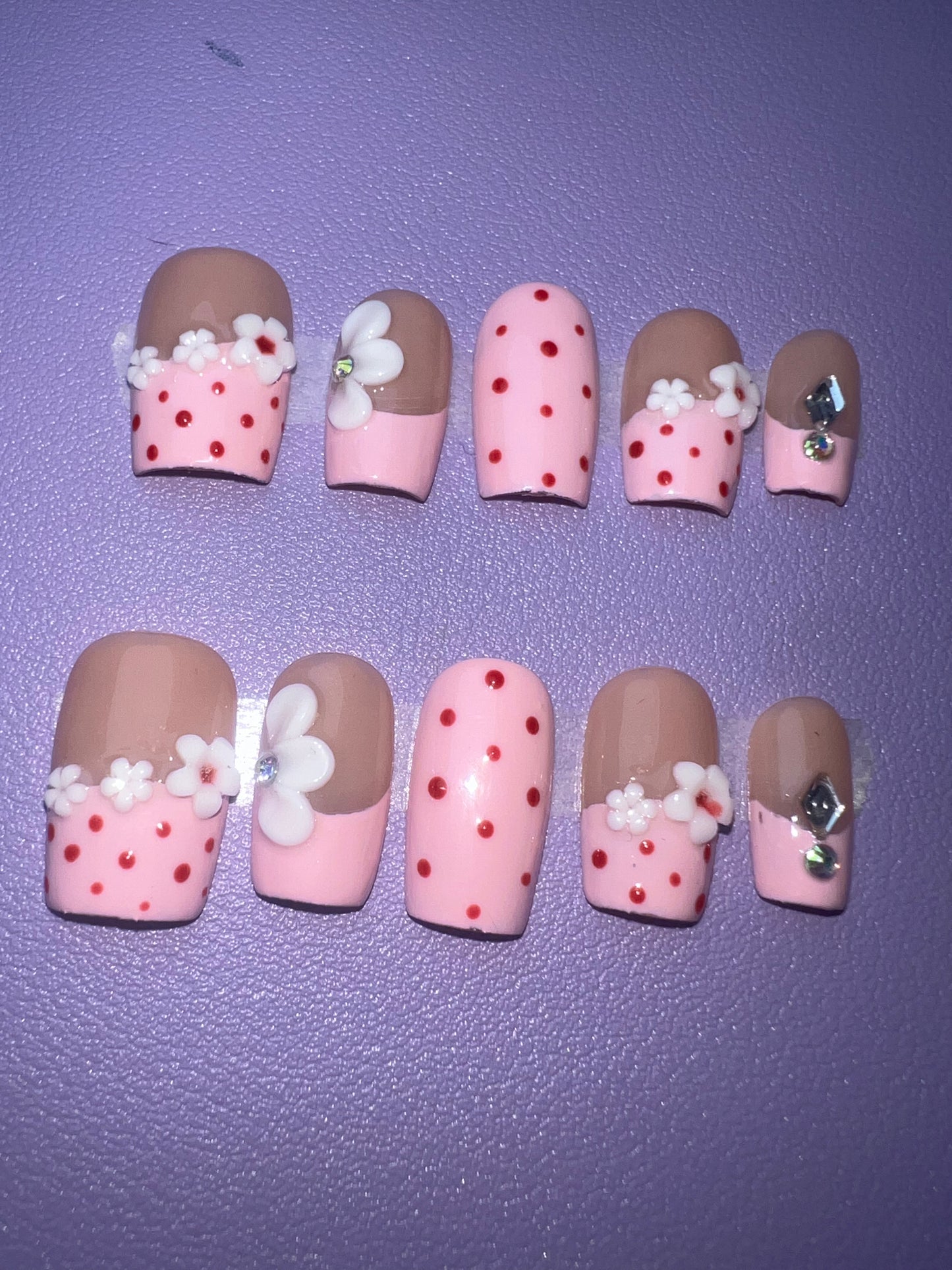 Handmade Press-on Nails (short)